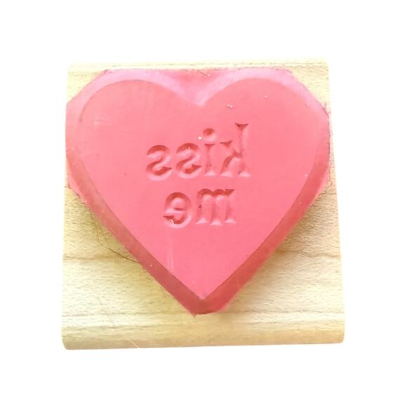 CTMH Co Heart Kiss Me Mounted Rubber Stamp EUC - Picture 2 of 3